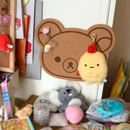 Adorable Bear Felt Board – Perfect for Photos, Notes, or Messages.